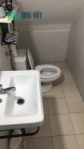 NHÀ HXH MẶT TIỀN NƠ TRANG LONG P13,4,3X11 1TRET 1LAU GIÁ 4TY800,THƯƠNG LƯỢNG TỐT