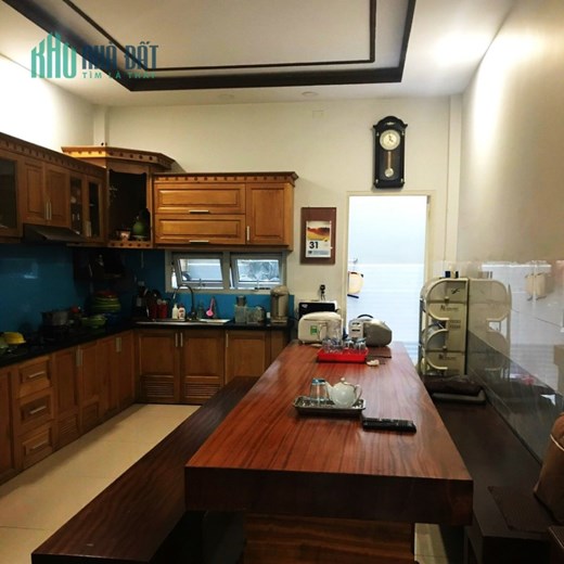 Bán gấp nhà HXH thông Tân Hương quận Tân phú 4 x 19 -3T BTCT nhỉnh 6 tỷ TL