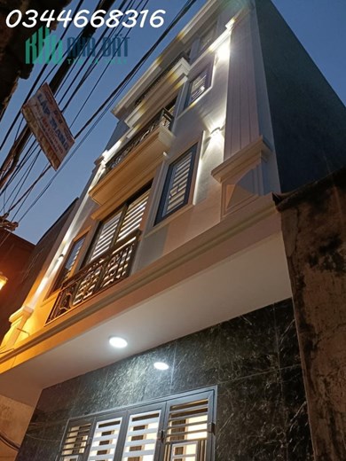 Bán nhà Việt Hưng, 50m2 4 tầng mới cứng, giá 3.9 tỷ