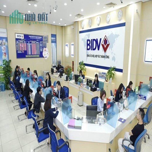 Bán nhà mặt phố Ngô Gia Tự , Long Biên. DT430x10m. Phù hợp xây toà văn phòng 7 tầng. Giá 38 tỷ.