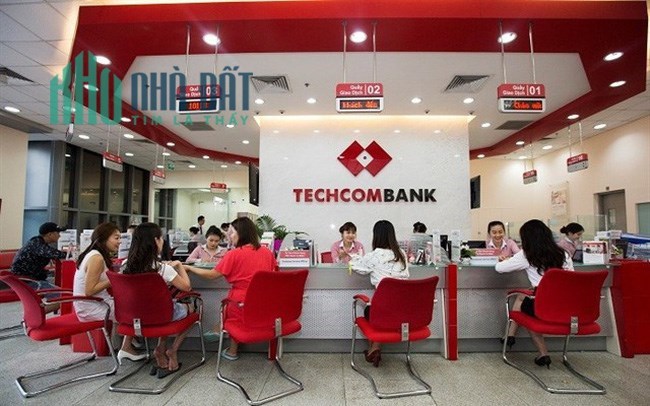 Bán nhà mặt phố Ngô Gia Tự , Long Biên. DT430x10m. Phù hợp xây toà văn phòng 7 tầng. Giá 38 tỷ.