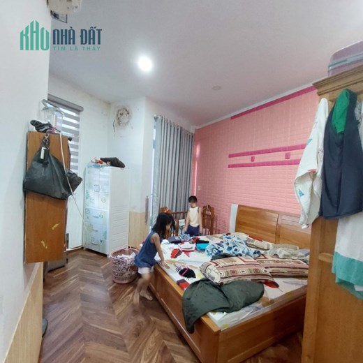 BÁN NHÀ HẺM XE TẢI - ĐS 4 - HIỆP BÌNH PHƯỚC – 4 TẦNG - 52M2 - GIÁ 5.2 TỶ. TL