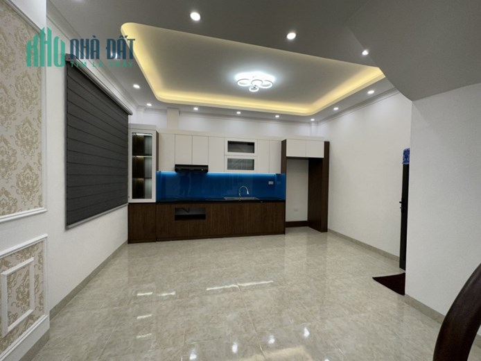 Bán nhà Ngô Gia Tự, Lô góc, Full nội thất, 50 m2, 4T, chỉ nhĩnh 3 tỷ.