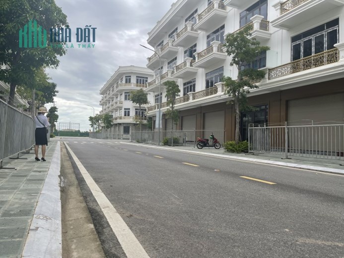 GIÁ 3,1 TỶ, NHÀ TT TP.THANH HÓA. GIAO SỔ ĐỎ NGAY - HOTLINE: 0966 343 969