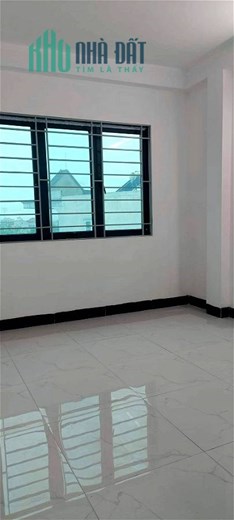 Bán Lâm Hạ 110m2, T6, mt 5m. 41 tỷ Long Biên Hà Nội
