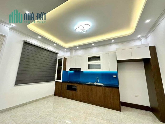 CC BÁN NHÀ MINH KHAI 40M2- 4T Ô TÔ 20M Ở LUÔN GIÁ CHỈ 3T TỶ 65