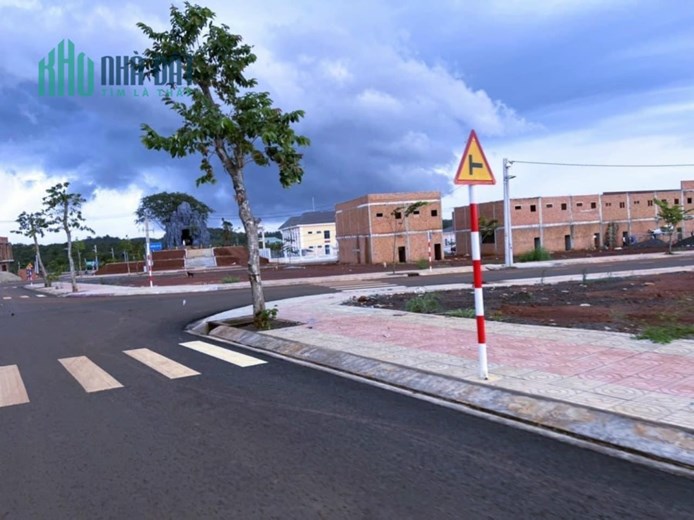 ĐẤT NỀN BÌNH PHƯỚC GIÁ RẺ SỔ SẴN 418TR NGAY TRUNG TÂM HÀNH CHÍNH