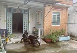 Chủ ngộp Cần Bán gấp Nhà Hưng Long -Quy Đức  Bình Chánh chỉ nhỉnh 4 tỷ