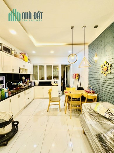 Bán Nhà Lê Văn Sỹ  - Quận 3 - 88m2 - 3Tầng - HXH - Chỉ nhỉnh 9Tỷ.