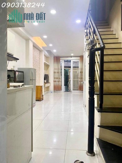 Nhà bán quận 10, Hẻm ba gác thông thoáng 2 mặt trước sau, 35m2, 3 tầng nhỉnh 5 tỷ