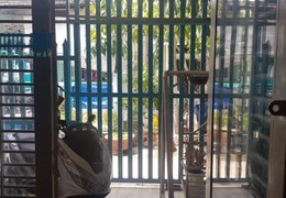 ☆☆☆ CƠ HỘI CỰC HIẾM- NHÀ 2 TẦNG- XE HƠI ĐỖ CỬA- 100M2- NGUYỄN VĂN LINH- - SỔ HỒNG RIÊNG- NHỈNH 1 TỶ.