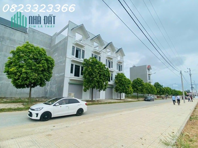 Sở Hữu Ngay Siêu Phẩm Đất Nền Tọa Lạc Tại Vị Trí Độc Tôn - Trung Tâm Thị Trấn Hưng Hóa