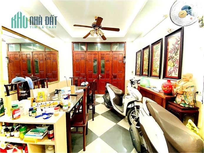 Đống Đa: Hơn 3 tỷ không có căn nào vị trí, thiết kế, nội thất đẹp như thế này?
