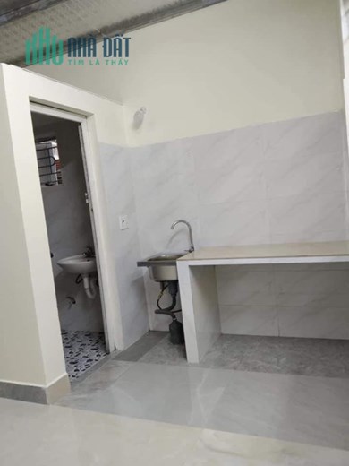 MÌNH CÓ MỘT PHÒNG TRỌ CẦN CHO THUÊ TẠI CỘT 3 ĐƯỜNG LÊN KHÁCH SẠN FLC , ( ĐỘI DIỆN NGÕ CỔNG THỊ ĐỘI )