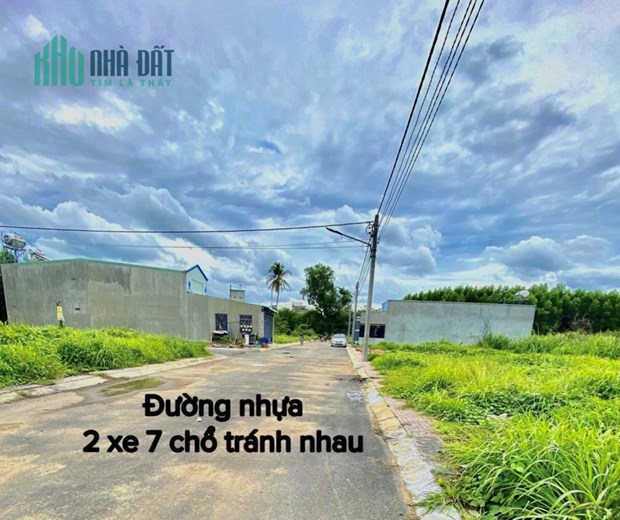 hơn 100m2 đất sổ riêng thổ cư 5x21 vuông đẹp đường xe tải né nhau TT Trảng Bom kp1 chỉ 1T579 bớt lộc