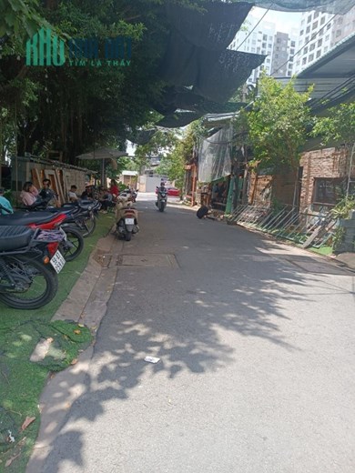 -	Ngộp bank bán gấp nhà hẻm 151 Lũy bán Bích 3 tầng 80m2  7,9 tỷ còn TL.