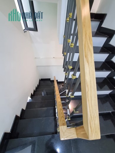 CHỈ 7 TỶ - 4 TẦNG BTCT MỚI KENG KHÁCH VÀO Ở NGAY!