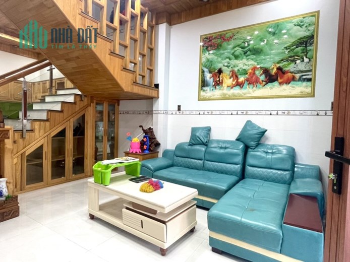 Quao nhà đẹp lóa cả mắt mà giá càng hấp dẫn