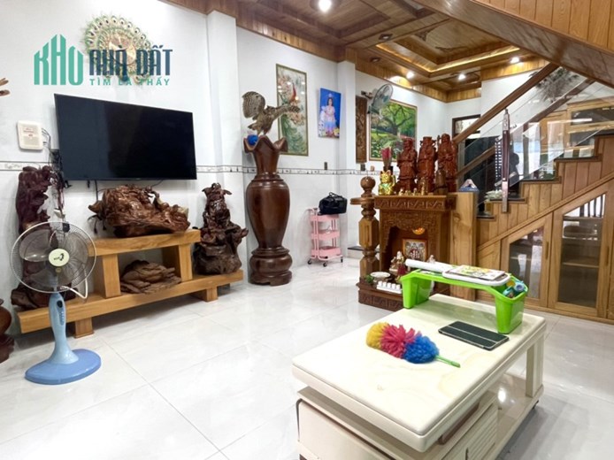 Quao nhà đẹp lóa cả mắt mà giá càng hấp dẫn