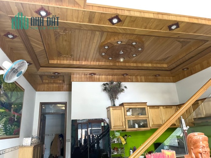 Quao nhà đẹp lóa cả mắt mà giá càng hấp dẫn