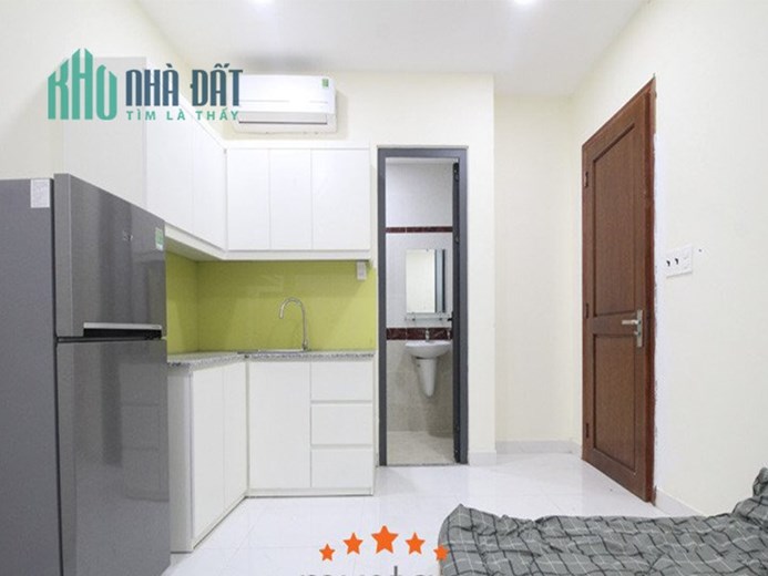 BÁN GẤP CHDV ĐƯỜNG NGUYỄN THỊ THẬP, 5 TẦNG, THANG MÁY, DÒNG TIỀN HƠN 150TR/THÁNG