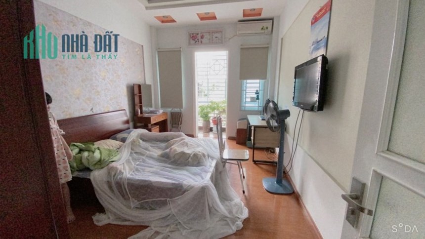 Mua Đất Tặng Nhà 185m Mặt Tiền 9m. Nhà Trên Đường Hồ Tùng Mậu Cầu Giấy. Chủ Cần Bán Gấp