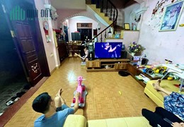 Cho thuê nhà, HGĐ, Tân Xuân 80m2, 3T, 4N, đồ cơ bản, 14.5 tr