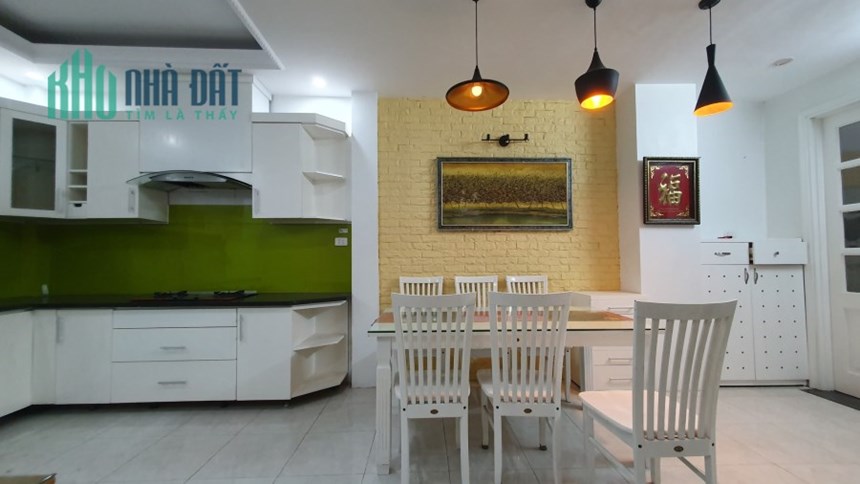 Bán nhà 83m2 phố Nguyễn Văn Cừ, Long Biên Gara Ô tô tránh Vỉa hè Kinh doanh đa dạng Giá 4.5 Tỷ