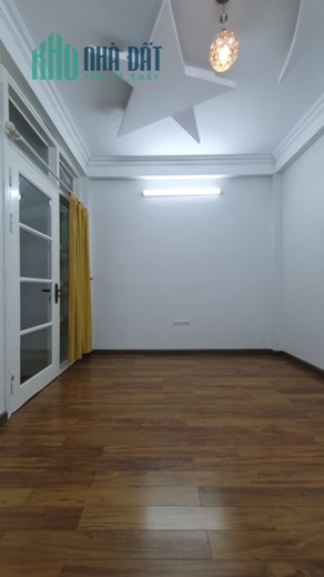 Bán nhà 83m2 phố Nguyễn Văn Cừ, Long Biên Gara 2 Ô tô đua Vỉa hè Kinh doanh Giá 4.9 Tỷ