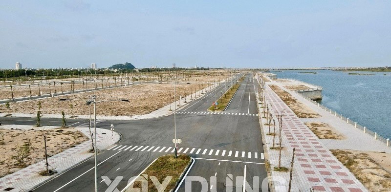 Biệt Thự Ven Sông Nam Tuy Hòa 20x20 400m2 Đối diện Công Viên, Tháp Nhạn, Đường 16m