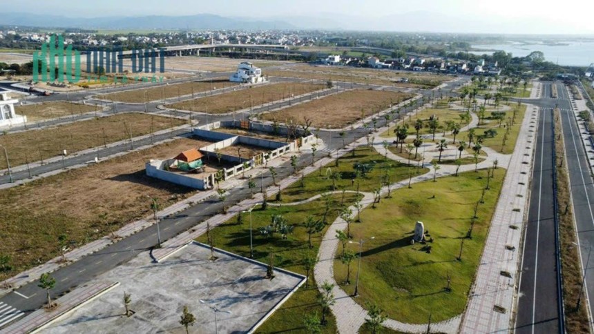 Biệt Thự Ven Sông Nam Tuy Hòa 20x20 400m2 Đối diện Công Viên, Tháp Nhạn, Đường 16m
