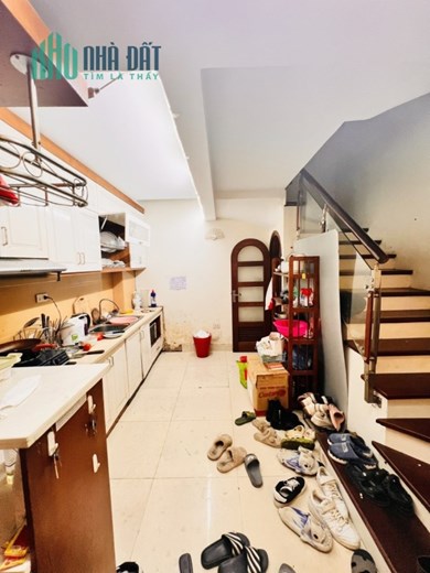 NHÀ MẶT NGÕ TẠI TRẦN KHÁT CHÂN 45M2; 5 TẦNG, TIỆN ÍCH XUNG QUANH. CÓ GIÁ 6 TỶ.