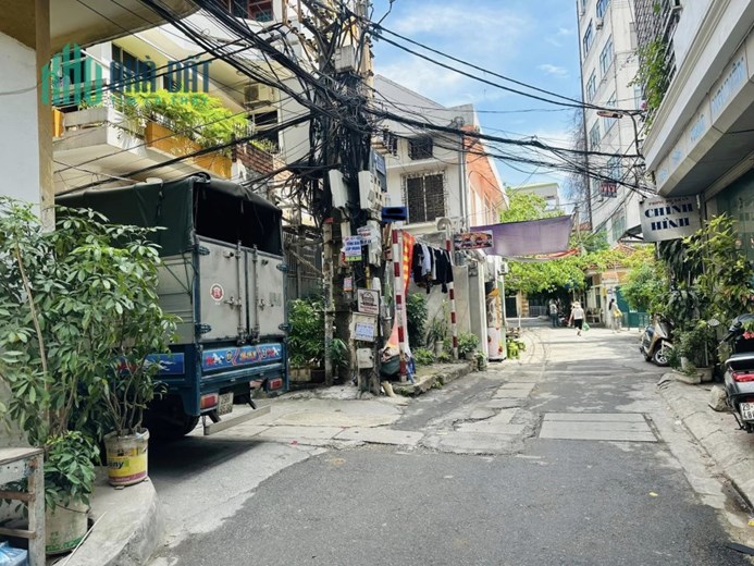 BÁN NHÀ PHỐ MINH KHAI, 42M2 - 4 TẦNG - 4 NGỦ, 3 BƯỚC Ô TÔ, NHÀ ĐẸP Ở NGAY, NHỈNH 5 TỶ