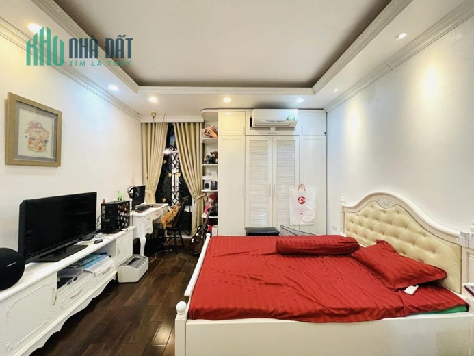 Bán nhà phố Đặng Văn Ngữ, ô tô gần, nhà đẹp, 2 thoáng, 35m, 5T, 4.15 tỷ