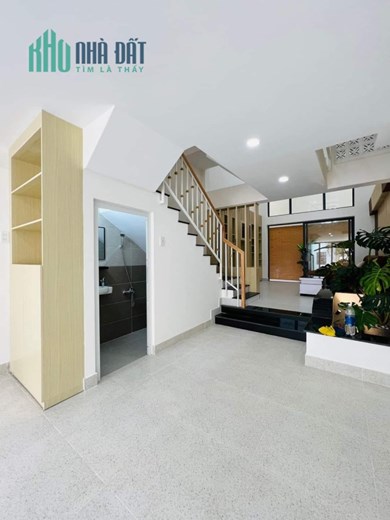 Bán Nhà Phan Huy Ích Gò Vấp 5 Tầng Mới Đẹp 7 Tỷ Hẻm Xe Hơi