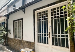 Nhà 2 tầng hẻm 392 đường Cao Thắng P12Q10 -  Giá : 9 Tỷ