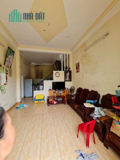 Bán nhà dãy trọ có nhà 2 tầng và 3 phòng trọ K256 Âu Cơ