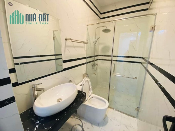 BÁN NHÀ MẶT NGÕ LƯƠNG KHÁNH THIỆN, NGUYỄN ĐỨC CẢNH 45M × 5T Ô TÔ. CHỈ 4.45 Tỷ