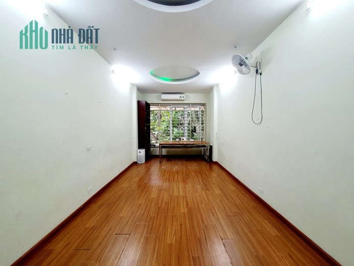 Bán nhà 81m2 phố Nguyễn Văn Cừ, Long Biên Gara Ô tô 7 chỗ Vỉa hè Kinh doanh đỉnh cao Giá 4.6 Tỷ