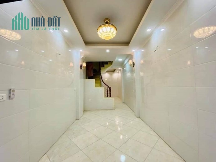 SIÊU PHẨM - NHỈNH 3 TỶ - TRUNG TÂM QUẬN HAI BÀ - KINH DOANH - Ô TÔ ĐỖ CỬA - 26/29M 3 TẦNG