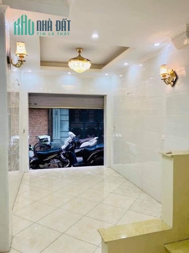 SIÊU PHẨM - NHỈNH 3 TỶ - TRUNG TÂM QUẬN HAI BÀ - KINH DOANH - Ô TÔ ĐỖ CỬA - 26/29M 3 TẦNG