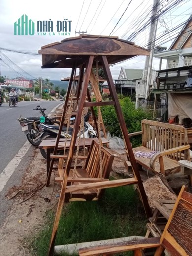 Xưởng sản xuất đồ gỗ muồng. Xưởng tại tổ 6 Xuân Thọ thành phố Đà Lạt