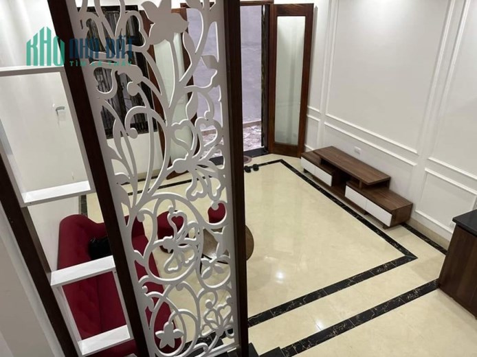 NHÀ ĐẸP LUNG LINH - GẦN PHỐ - MINH KHAI - XÂY MỚI 100%  - YÊN TĨNH - Ở SƯỚNG 5 TẦNG GIÁ CHỈ 4TỶ5