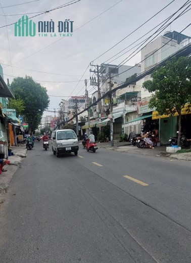 MẶT TIỀN LẠC LONG QUÂN - VỊ TRÍ  SẦM UẤT - NHÀ 2 TẦNG LÔ GÓC - GIÁ TRỊ CHO THUÊ CAO - NHÍCH 4 TỶ.