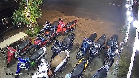 SANG NHƯỢNG LỖ QUÁN DÊ TƯƠI XÂY MỚI NẰM TRÊN QL 1.