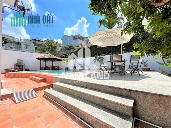 Villa Trần Não 800m2