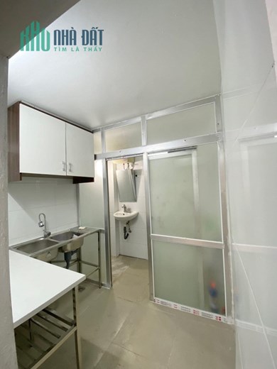 CHẮC ĐÙA!!! Trung tâm sát MP Hồng Mai, chỉ Nhỉnh 2 tỷ mà có ngay 27m2