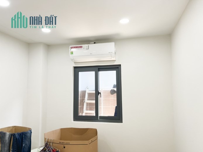 BÁN GẤP nhà HXH 80m2 2 tầng Mới Xây hơn 4 tỷ đối diện VINHOME Q9