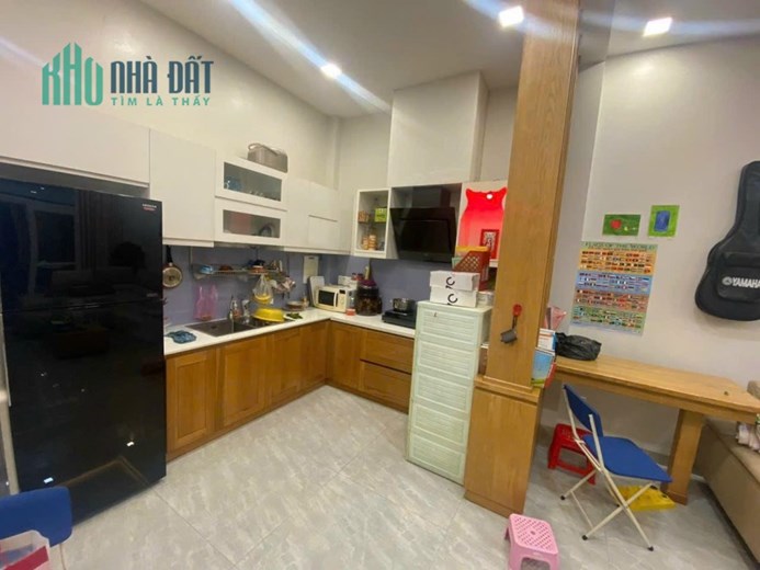 5 TỈ CÓ NGAY 55M -4 TẤM NHÀ TRƯỜNG CHINH TÂN HƯNG THUẬN -