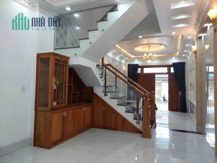 Bán nhà Khu Vip Linh Đông, Thủ Đức, 90m2_4x23,4T Chỉ6.x Tỷ, Giá Đầu Tư Vào Ở Ngay